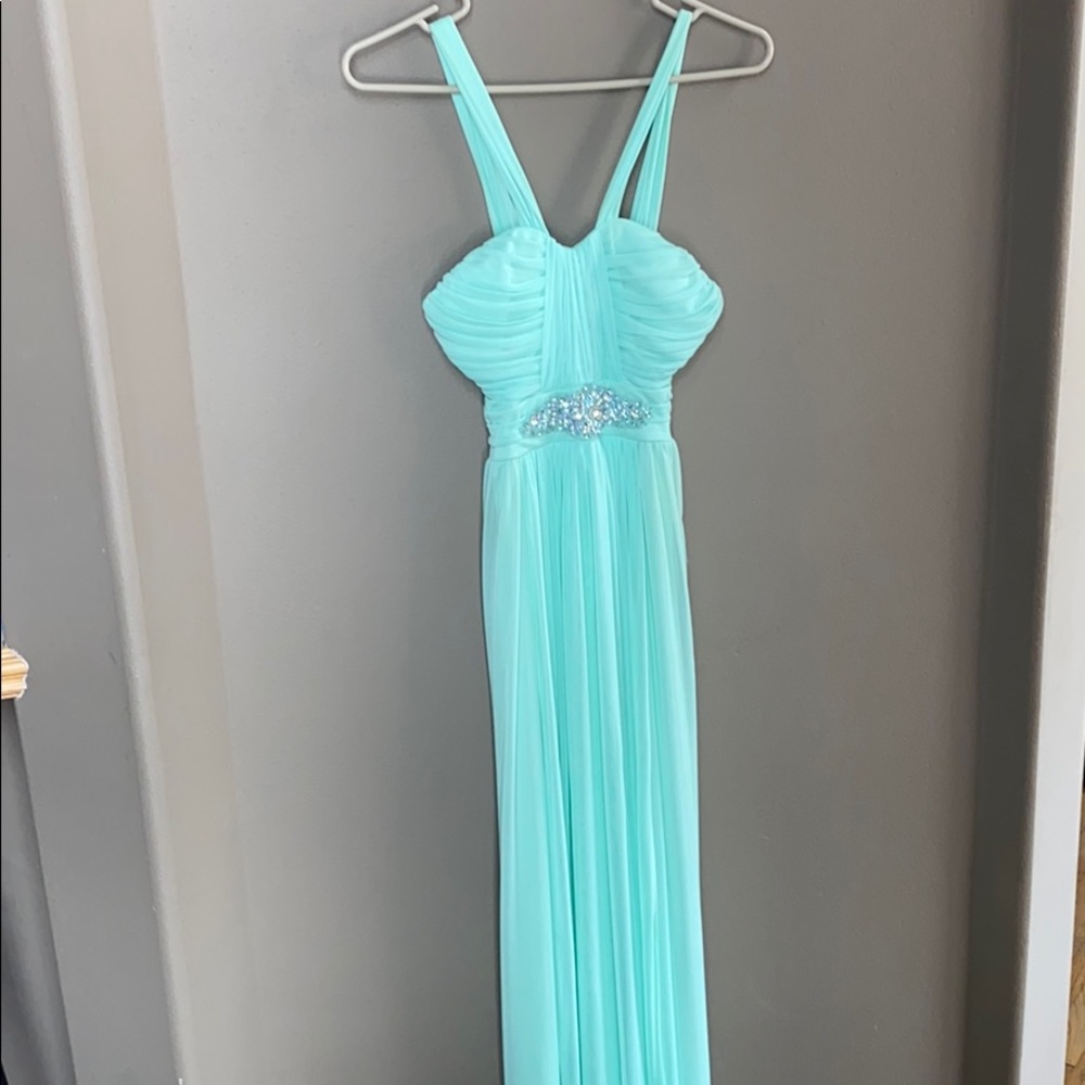 Windsor Mint Green Floor Length Prom Dress - Picture 1 of 7